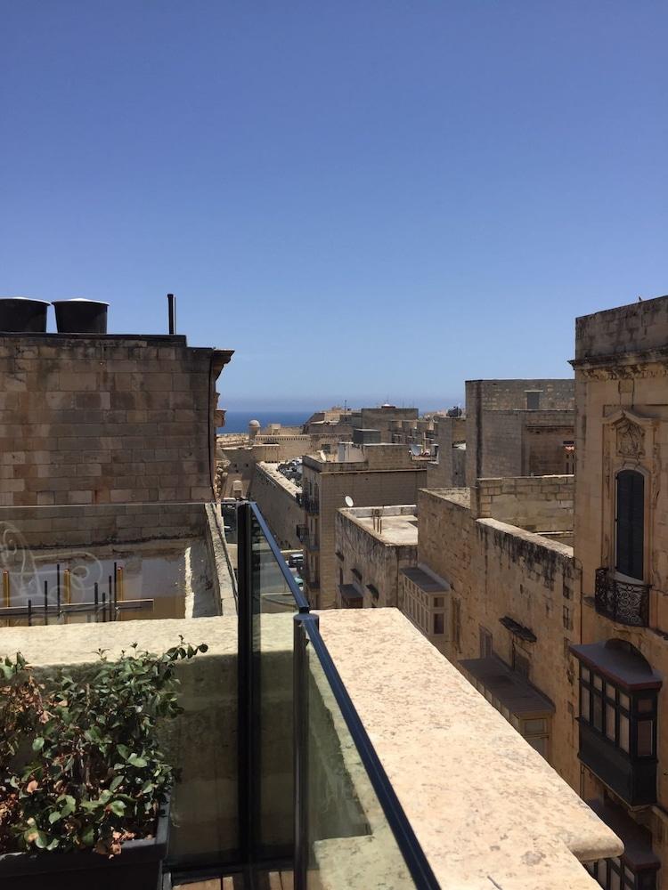 Palais Le Brun Hotel Valletta Buitenkant foto
