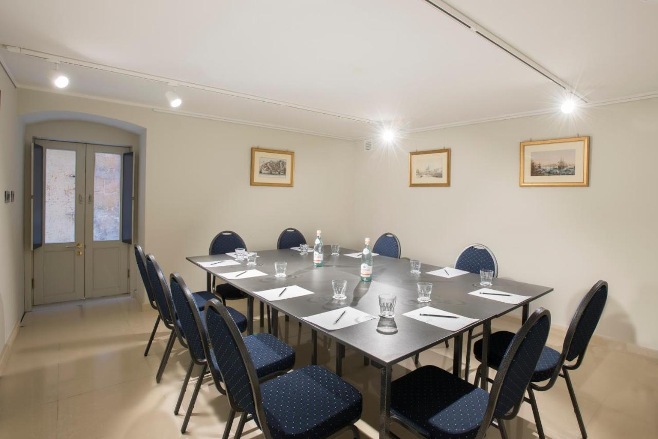 Palais Le Brun Hotel Valletta Buitenkant foto